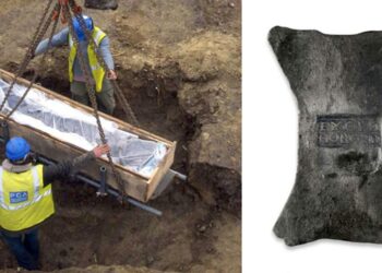 Treasures And Lead Coffin Found In The Ancient Roman Mausoleum