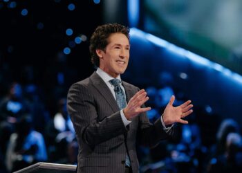 10 Inspirational Quotes From Joel Osteen