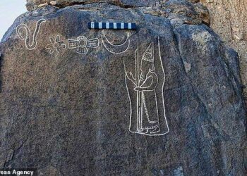 Archaeologists Discover 2,550-Year-Old Carving of the Last King of Babylon