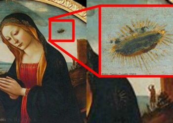 A Hidden Message: Do these 15th Century Paintings Show Evidence of UFOs?