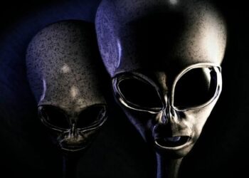36 Alien Races Live In The Milky Way, & Humans Are Composed of 22 Different Alien Races, Says Famous Astronaut