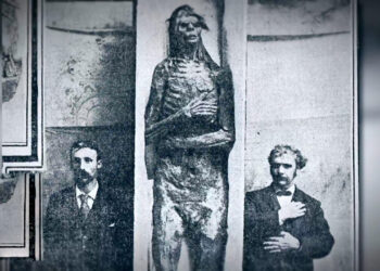 The UnXplained: GIANT SKELETONS Found In Wild West Cave