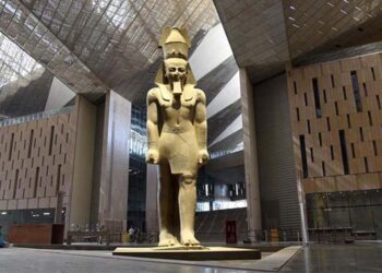 Stolen fragment of 3,400-year-old statue of Ramses II returned to Egypt