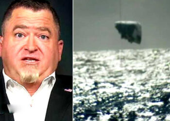 Pentagon Has Clear Image Of Triangle UFO Rising Out Of Ocean, Elizondo Confirmed