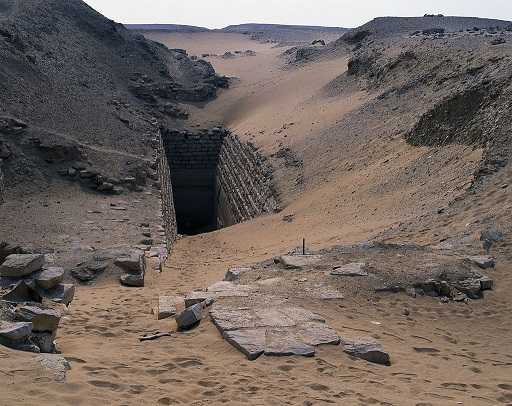 Egyptian Archaeologist Discovered Unfinished Ancient Pyramid At Saqqara That Cost His Life - Archaeology and Ancient Civilizations