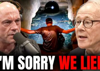 2,000 Foot Megastructure Uncovered Beneath Giza’s Pyramids, Scientists in Shock!