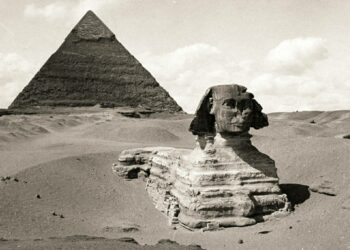 Geological study shows that the Great Sphinx of Giza is 800,000 years old!
