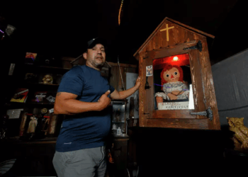 Connecticut paranormal investigator Dan Rivera dies in Gettysburg while touring with Annabelle doll
