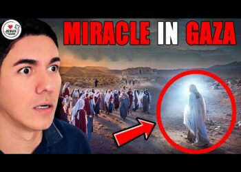 Mysterious Message “Jesus Christ Saves Us” Discovered in Christianity’s Holiest River – Faith Renewed or Coincidence?