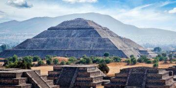 The Enigma of Teotihuacan: Who Built the Ancient City of the Gods—and Why Did It Vanish?